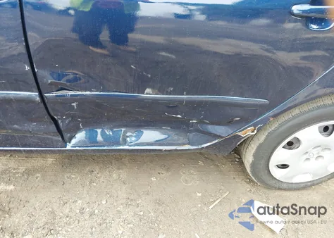 2003 Toyota Corolla Ce z USA, uszkodzony, nr VIN 2T1BR32E33C007317